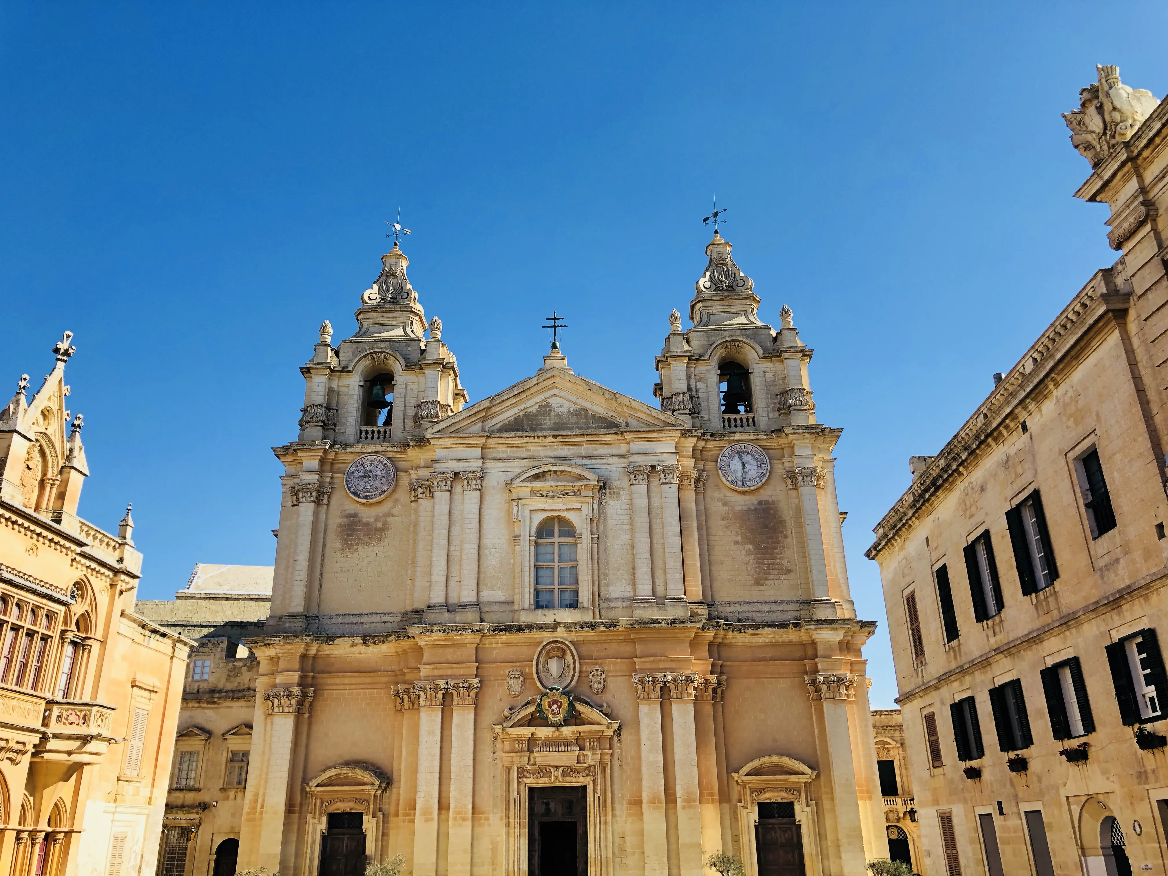 Sehenswürdigkeiten in Mdina | The silent City | Malta mit Kind und Baby | Urlaub | Familie | www.anomadabroad.com | St. Paul‘s Cathedral