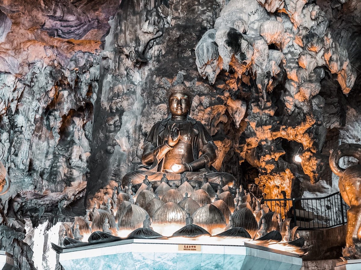 Sehenswürdigkeiten in Ipoh, Ipoh Reisetipps, Urlaub in Malaysia Rundreise, Caves Ipoh Restaurants, Ipoh Tempel, Kuli Kekse Lok Teng Temple